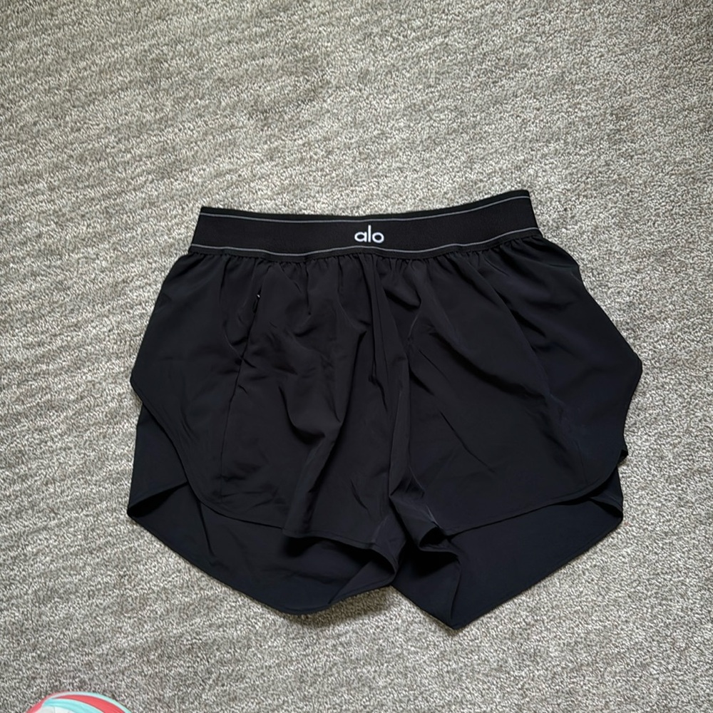 ALO Yoga Black Women's Shorts